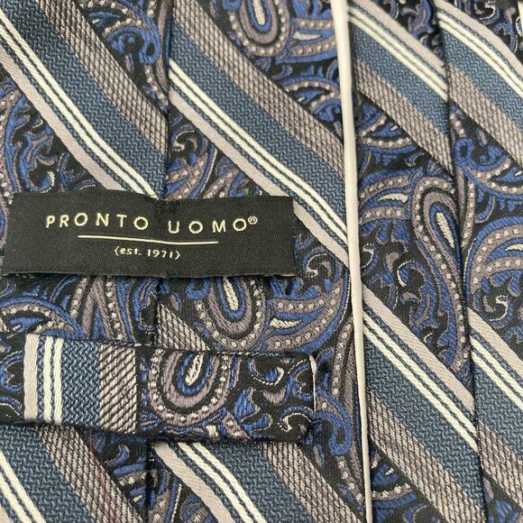 Pronto Uomo Paisley Blue / Silver Striped Silk Tie 60"L x 3.25"W - Picture 5 of 6